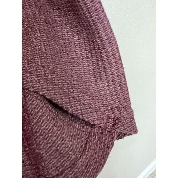 Kuhl Womens Waffle Scarf Neck Shirt Maroon Thermal Sz Medium Thumb Holes - Picture 5 of 6